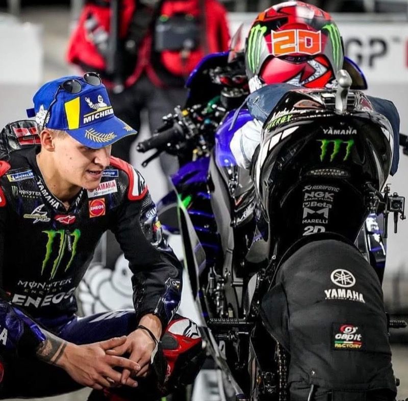 Capit LAB4 Reifenwärmer Motorrad Heizdecken Paar