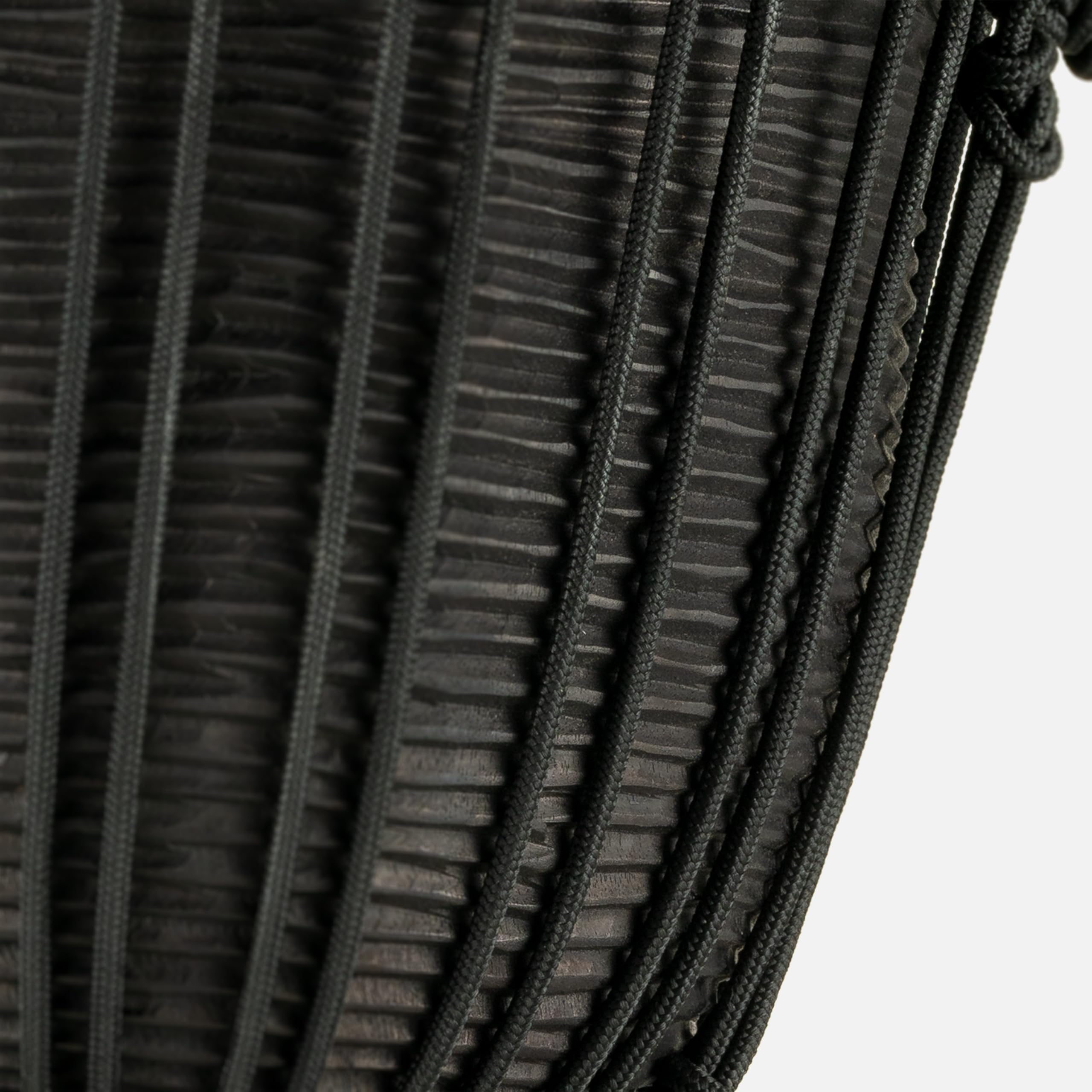 Meinl Black River HDJ3-M Djembe 10 Zoll schwarz Mahagoni