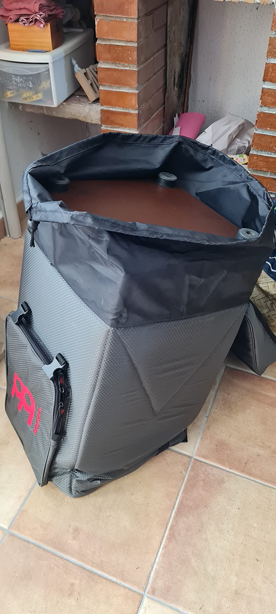 Meinl MCJB-BP-CG Cajon Rucksack Pro Carbon Grey
