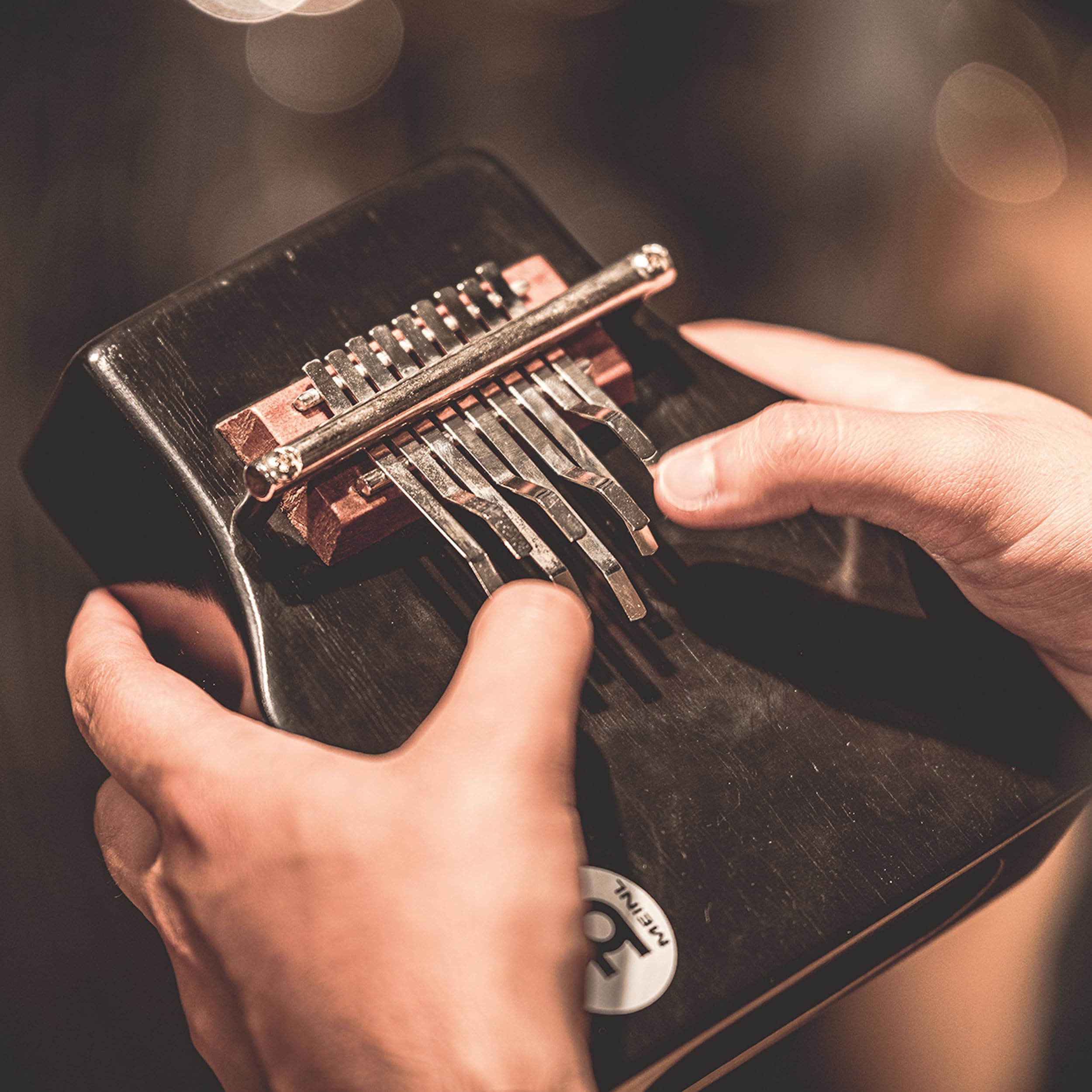 Meinl Sound Effects KA9WW-BK Kalimba 9 Lamellen Schwarz