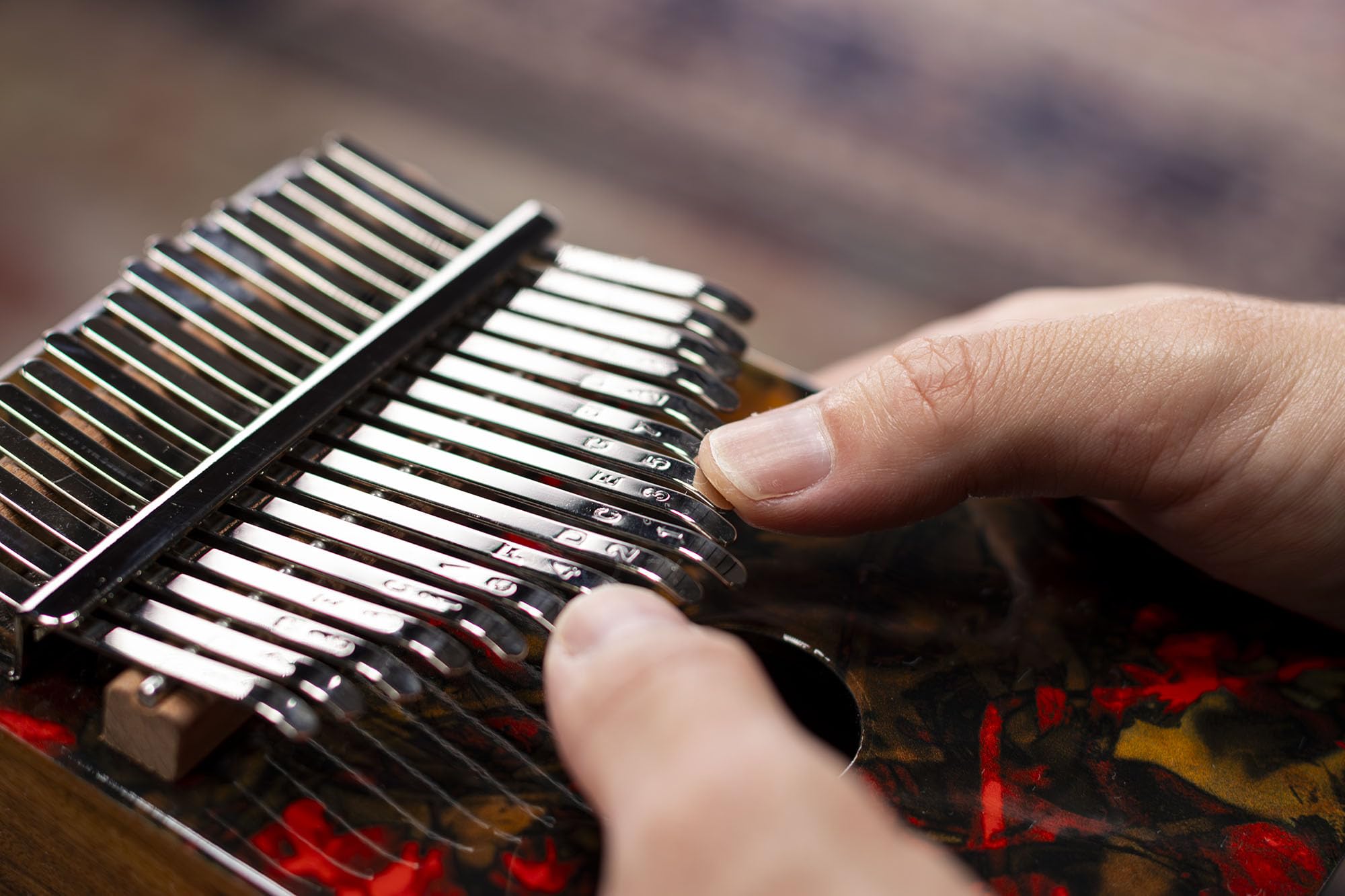 MEINL KA17LV Kalimba 17 Zungen C-Dur mehrfarbig